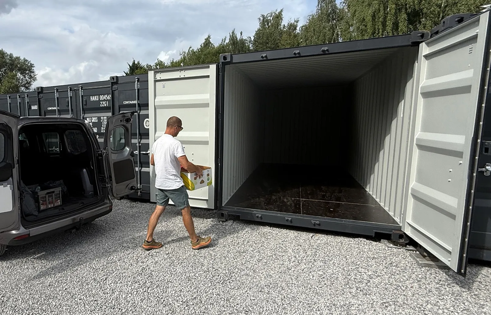 self stockage, self storage et garde meuble Bruxelles! Accès voiture 7/7 rounded-xl